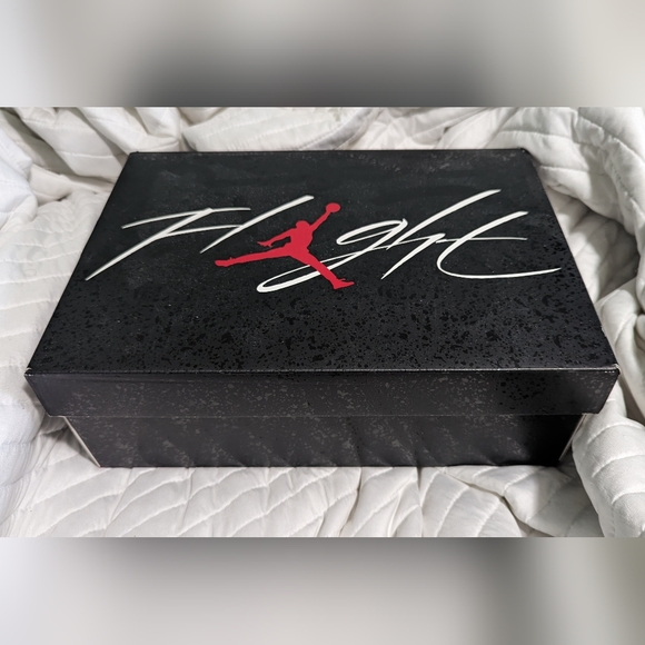 Air Jordan 4 Retro - Picture 15 of 15